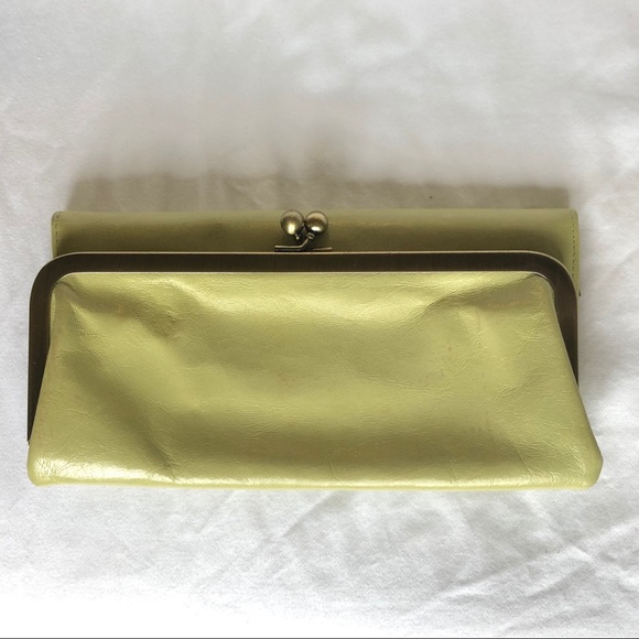 HOBO Handbags - Hobo RACHEL Wallet